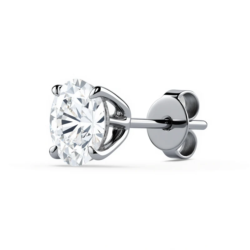 Diamond stud earrings in white gold